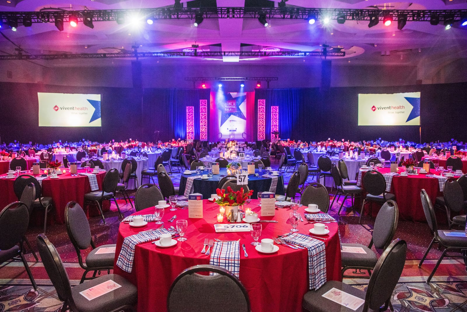 Classic Solid Red and Americana at a Windy City Linen event