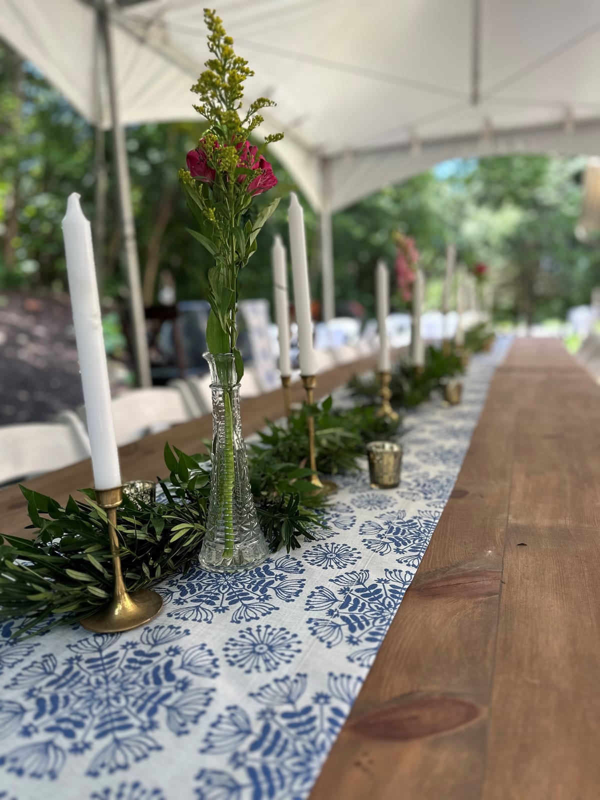 Helena Blue tablecloth at a Windy City Linen event