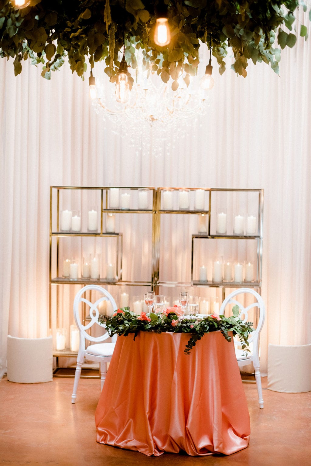 Shantung Coral tablecloth at a Windy City Linen event
