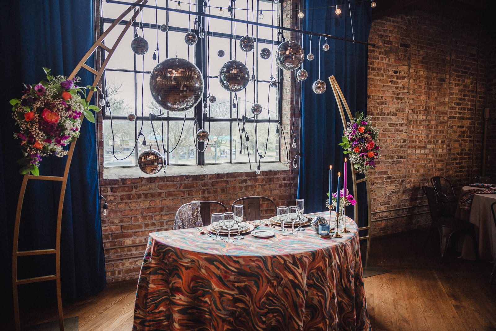 Calypso tablecloth at a Windy City Linen event