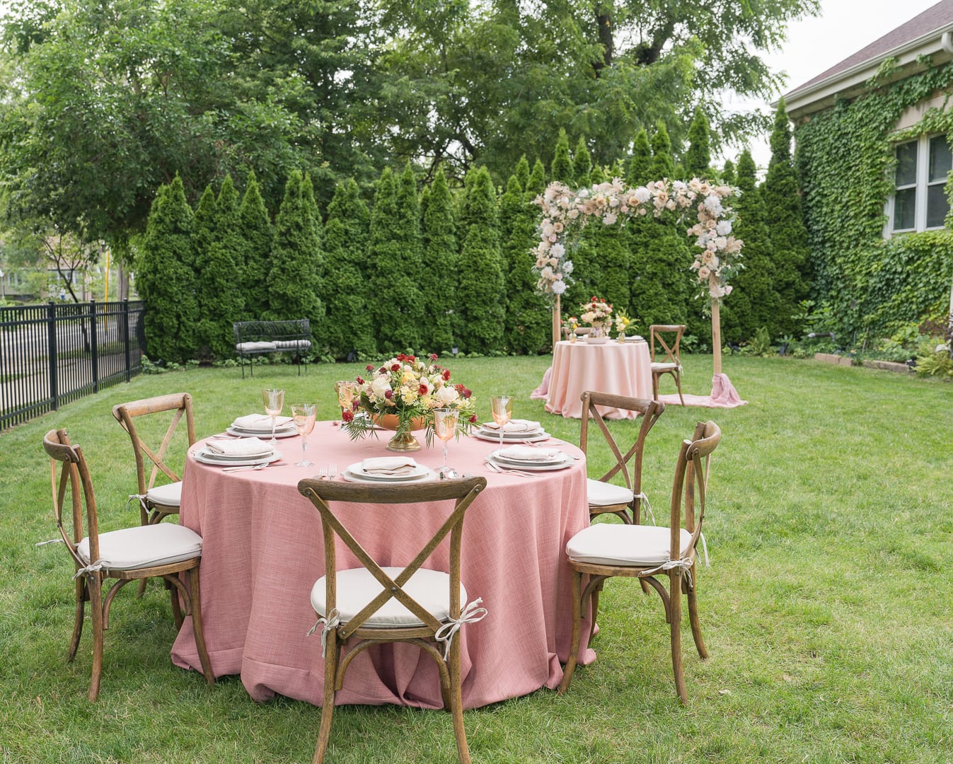 Jute English Rose linen cuff at a Windy City Linen event
