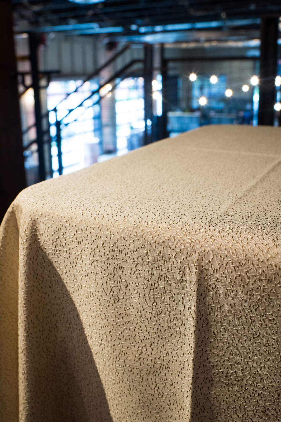 Soiree Gold table runner at a Windy City Linen event