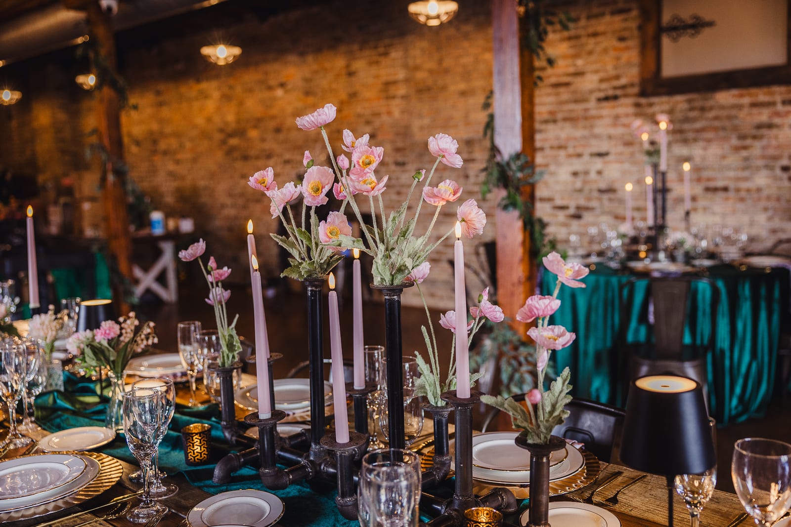 Velvet Hunter tablecloth at a Windy City Linen event
