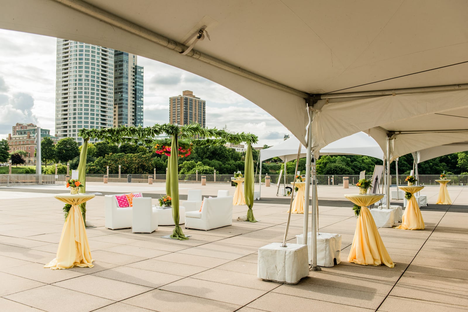 Classic Solid Yellow tablecloth at a Windy City Linen event