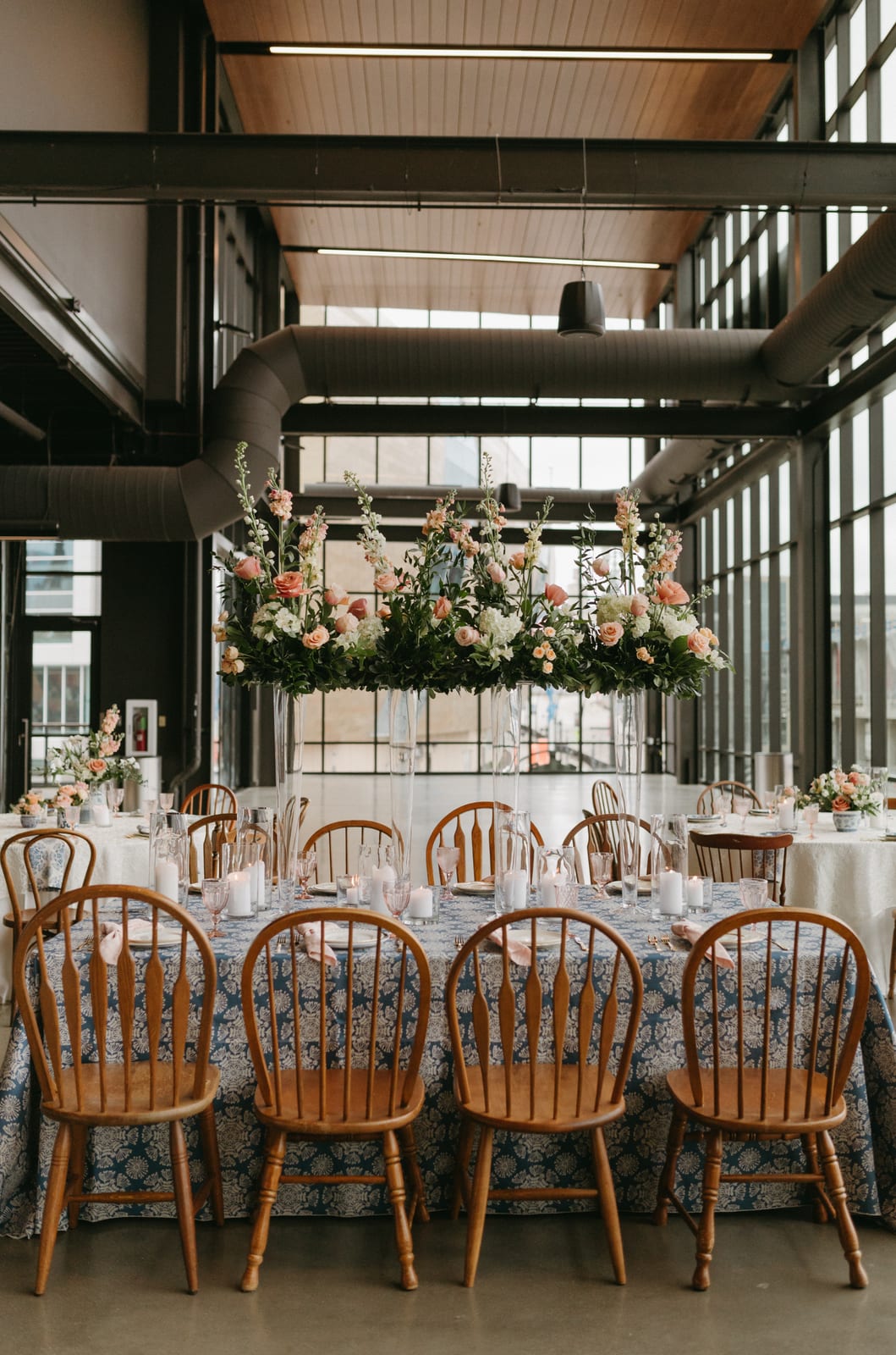 Helena Blue tablecloth at a Windy City Linen event