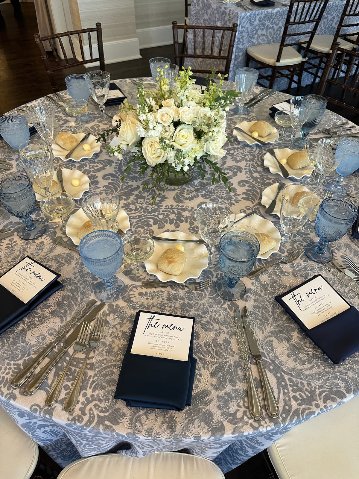 Nantucket tablecloth at a Windy City Linen event