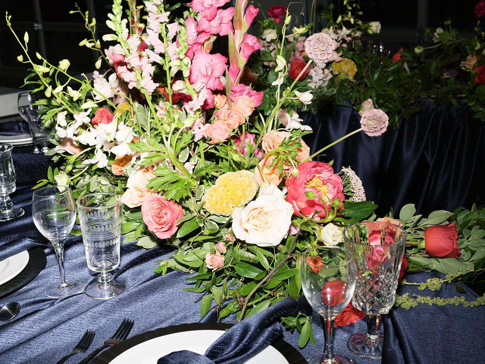 Verve Navy tablecloth at a Windy City Linen event