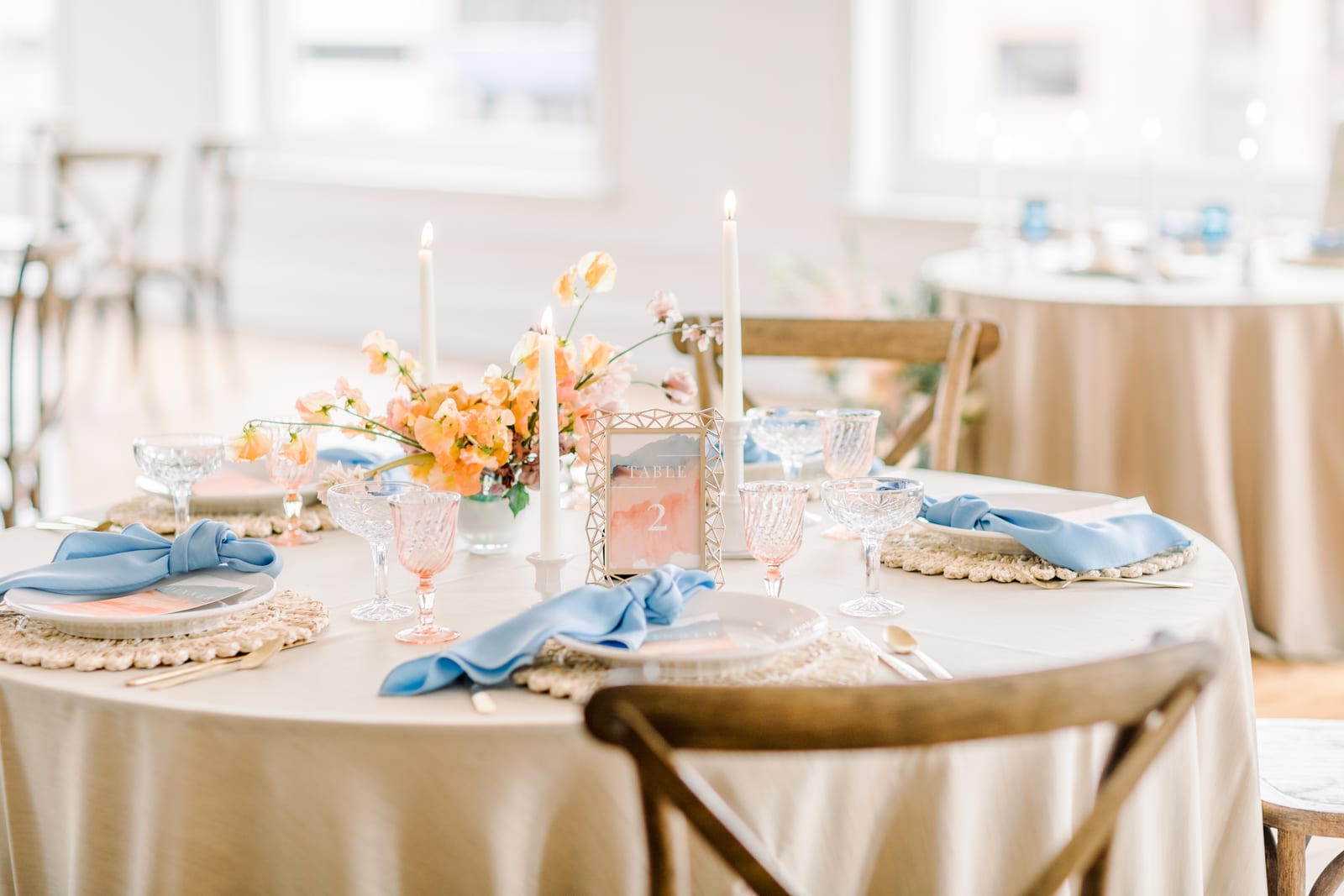 Shantung Oatmeal table runner at a Windy City Linen event