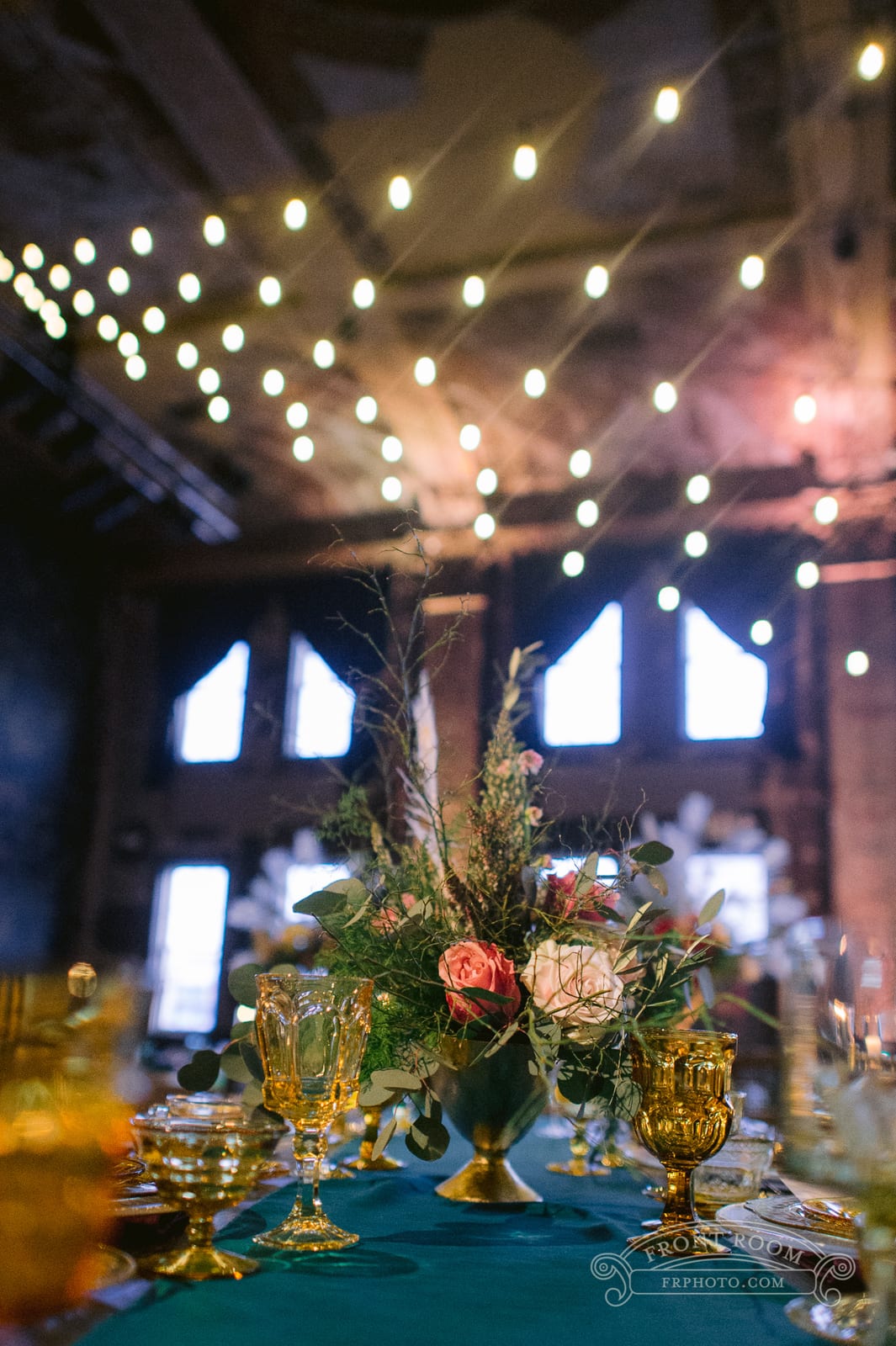 Shantung Teal table runner at a Windy City Linen event