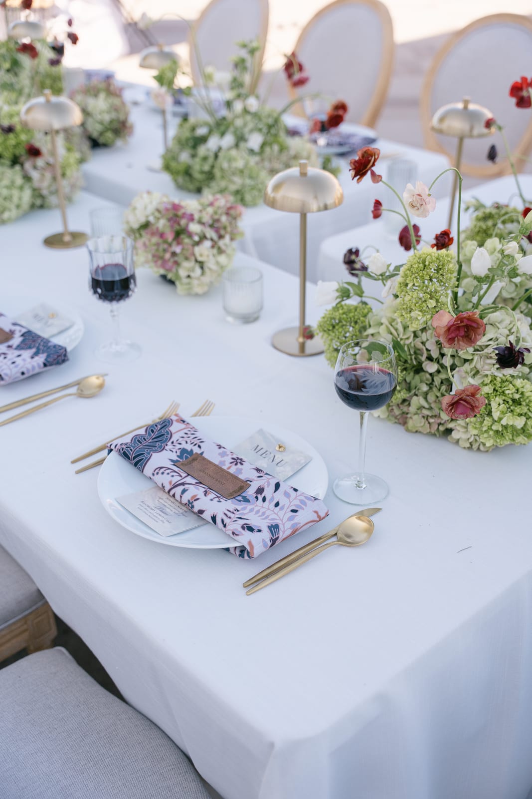 Mirage Vanilla and Indigo Bloom Napkin at a Windy City Linen event