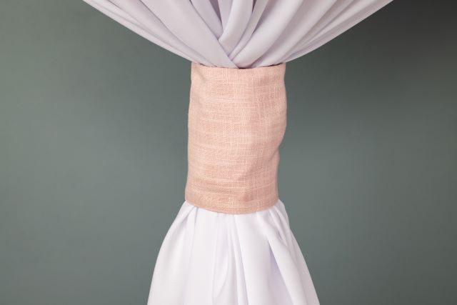 Specialty Blush Cambric cuff
