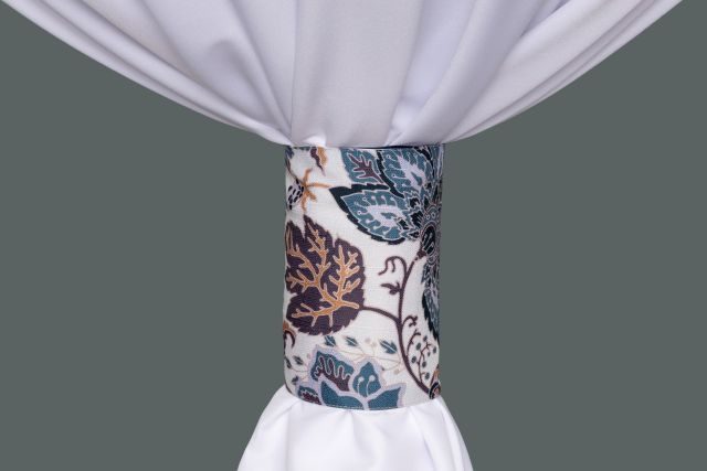 Specialty Indigo Bloom linen cuff