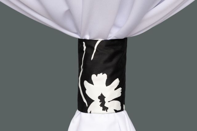 Specialty Silhouette linen cuff