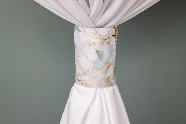 Specialty Lorelei linen cuff