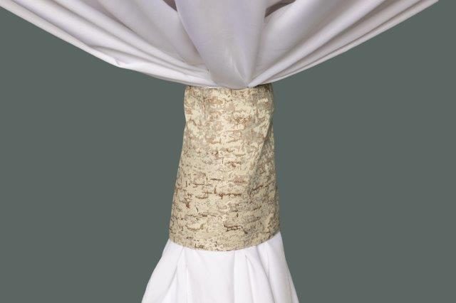 Specialty Cosmopolitan linen cuff