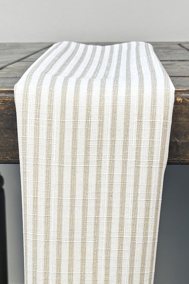 Specialty Hampton Stripe Dune napkin