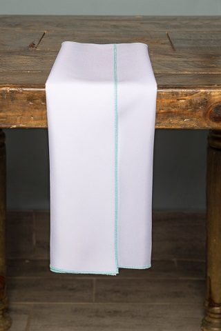 Specialty White with Aqua Border napkin